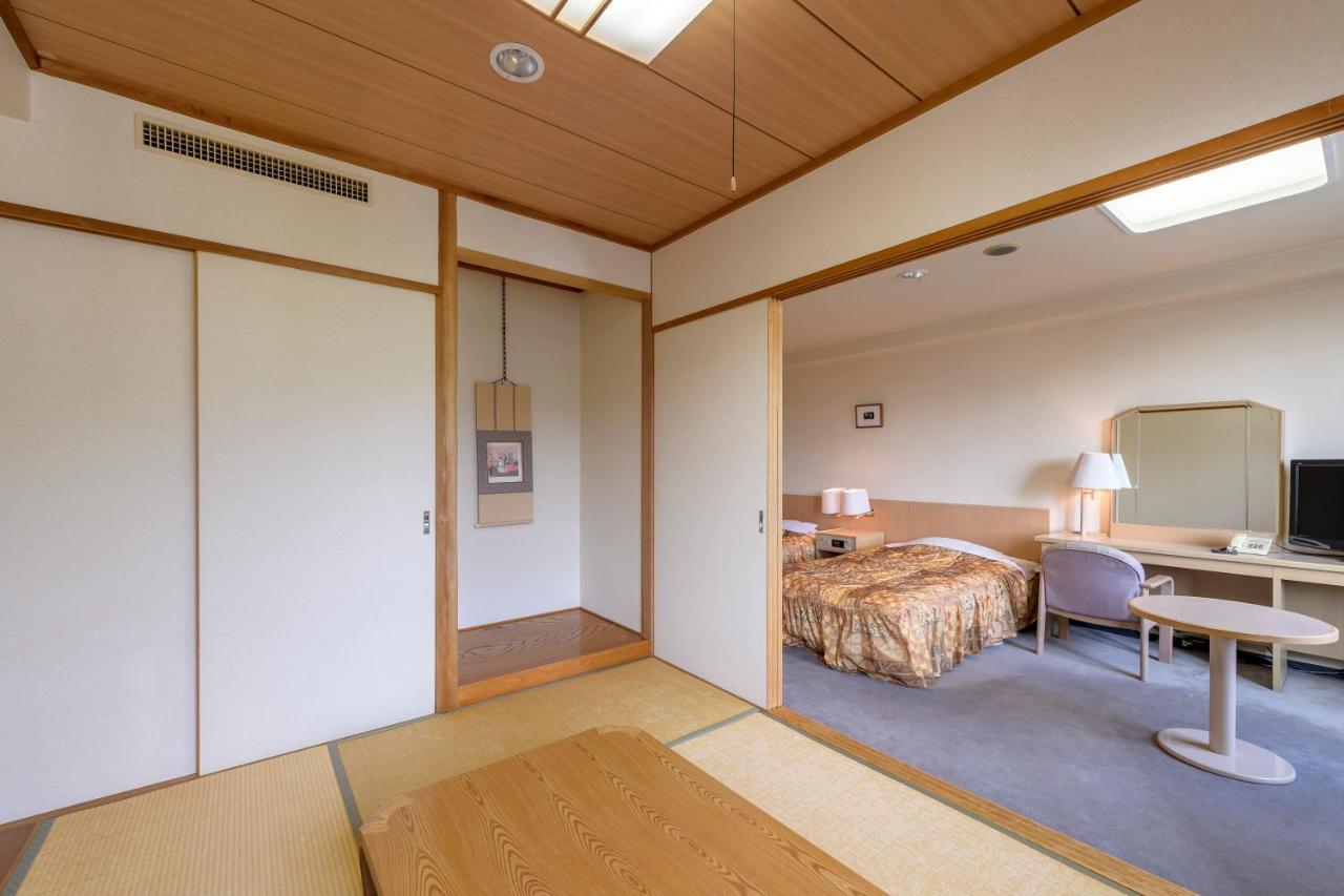 Hotel Tagawa Yamanouchi  Buitenkant foto